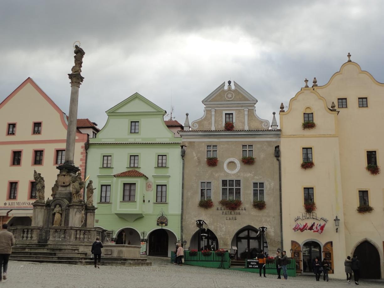 Czeski Krumlov z dziećmi: Atrakcje dla rodzin w bajkowym mieście