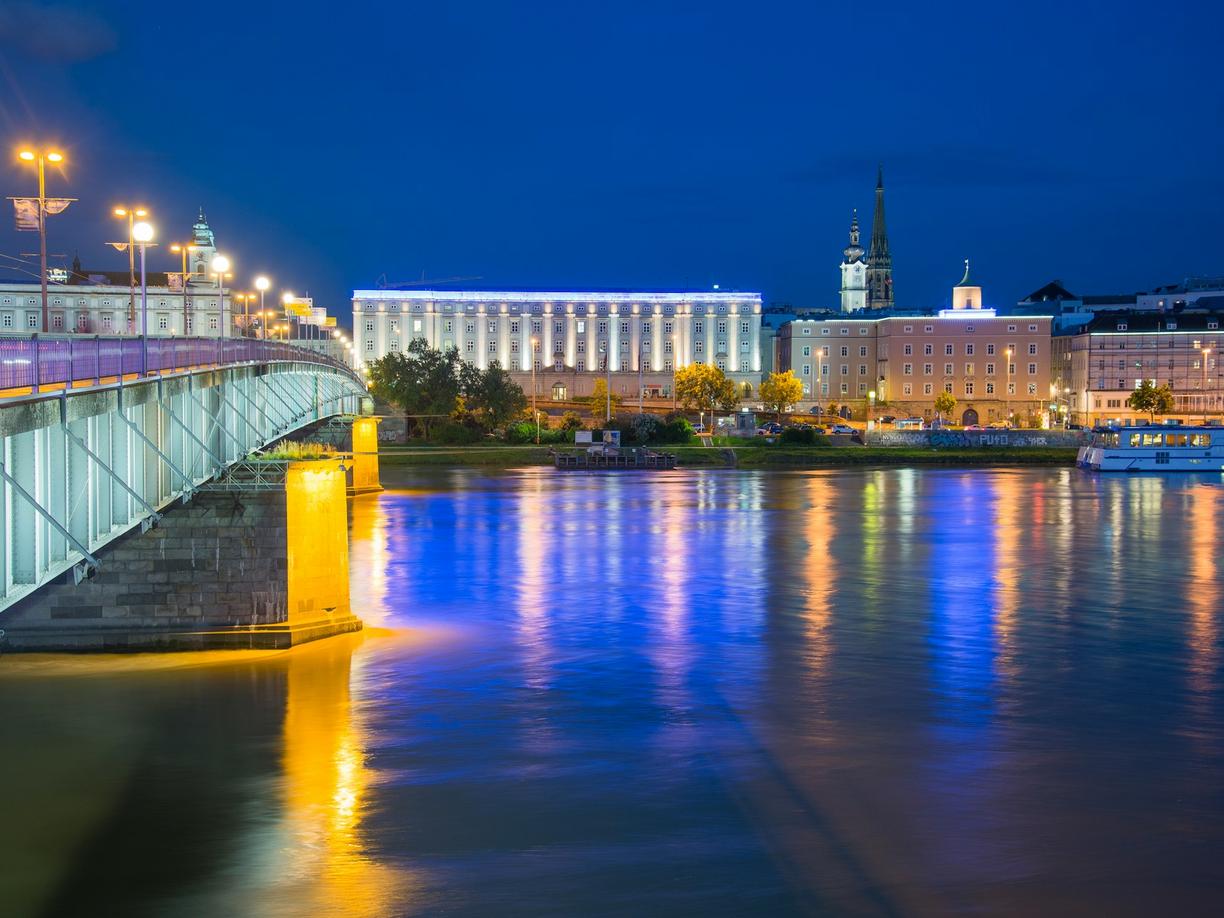 Austria. Gdzie odpocząć w Linzu? Parki i tereny rekreacyjne nad Dunajem