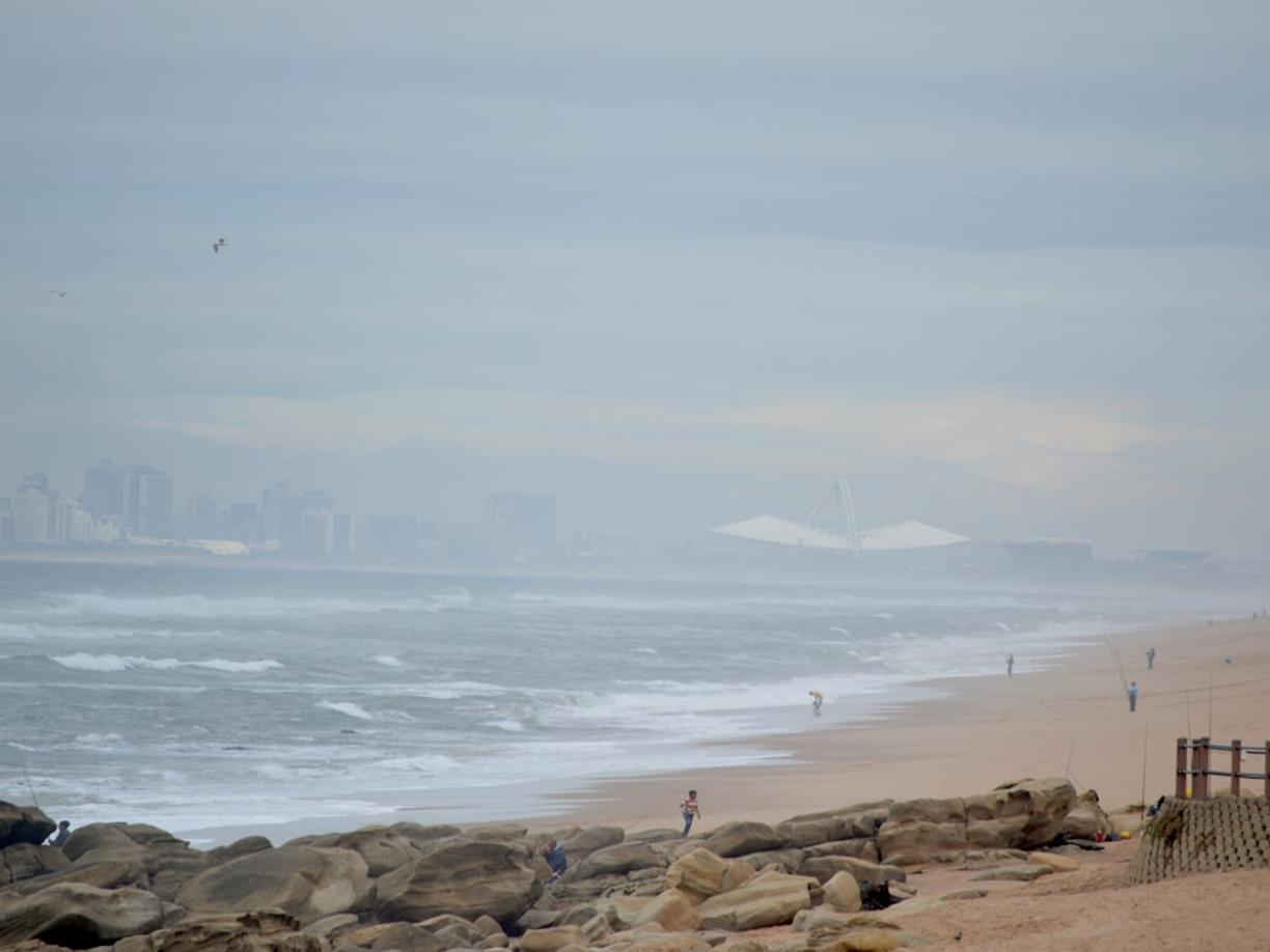 Surfing w Durbanie: Najlepsze spoty dla początkujących i zaawansowanych