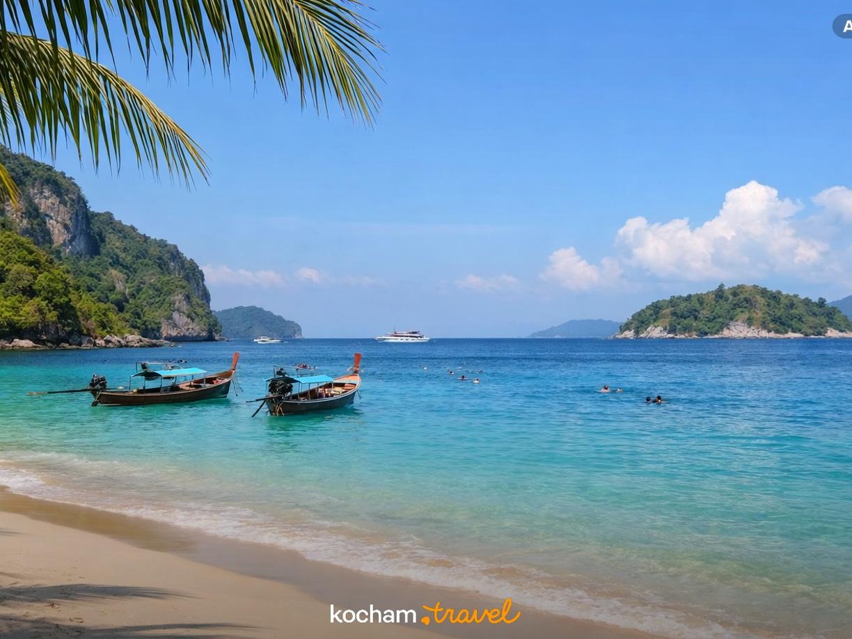 Ilustracja do tematu: Gotowy pomysł na urlop w Tajlandii, czyli ucieczkę przed polską zimą na słoneczne wybrzeże Phuket