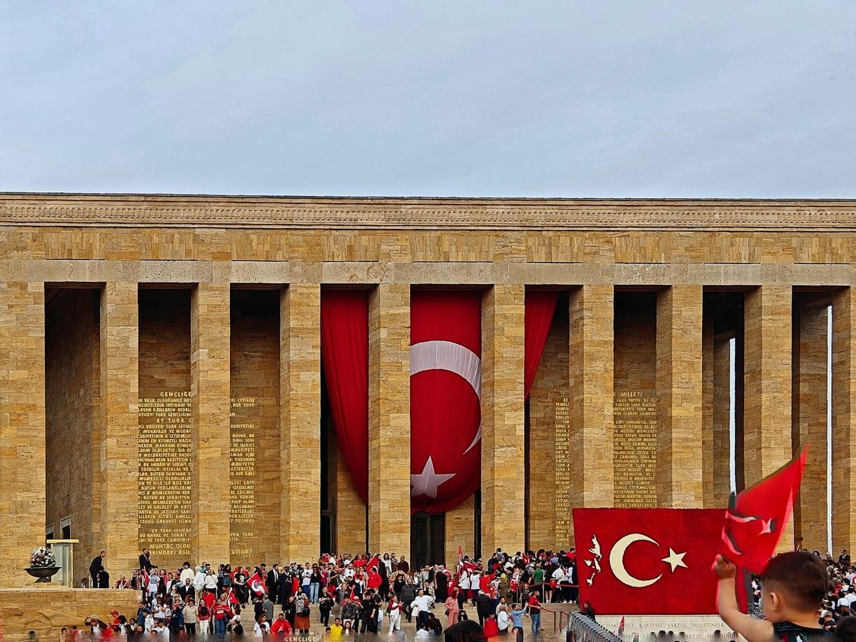 Turcja. Anıtkabir: Serce Ankary i hołd dla Atatürka – co warto wiedzieć przed wizytą?