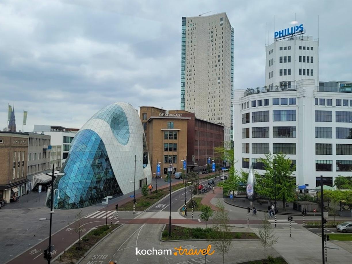 Centrum Eindhoven, charakterystyczne budynki, wieża Philips, Blob.