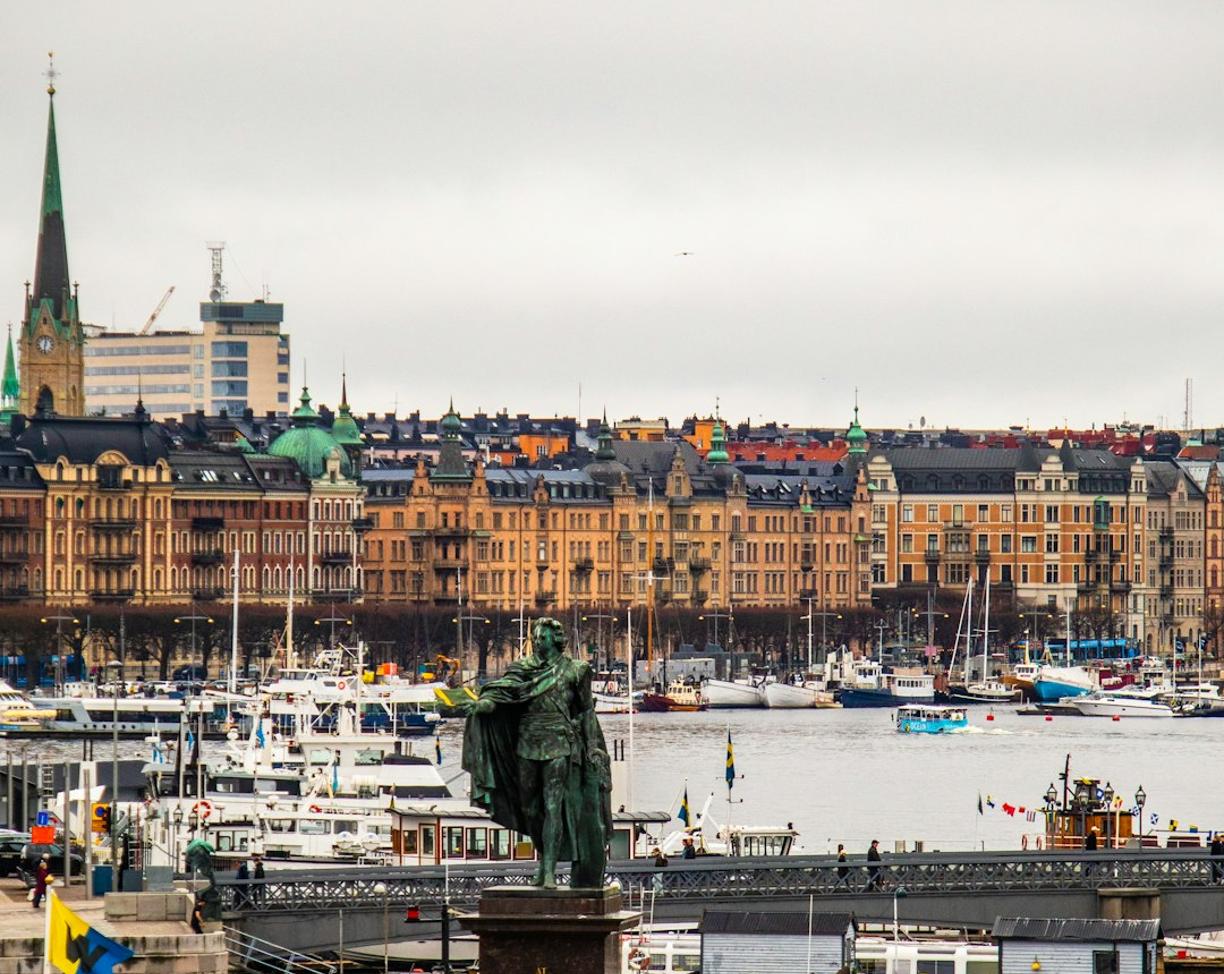 Jak dojechać z Kopenhagi do Lund? Pociąg przez most nad Sundem