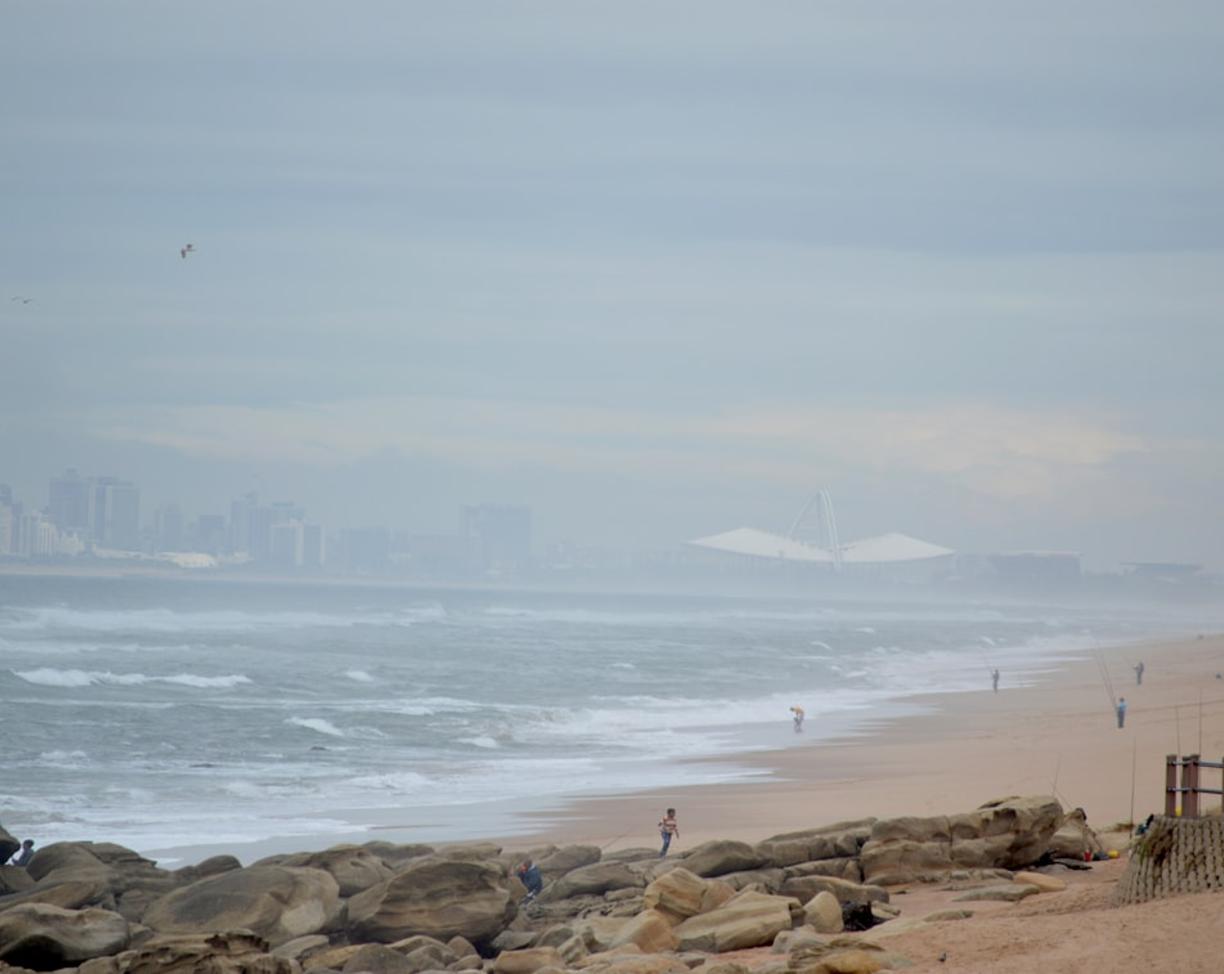 Surfing w Durbanie: Najlepsze spoty dla początkujących i zaawansowanych