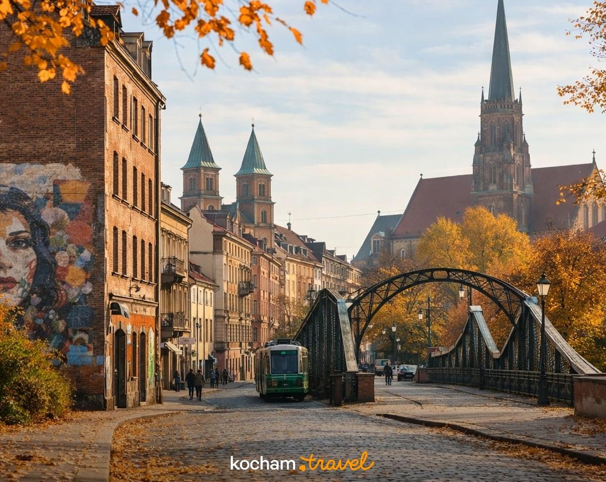 Ilustracja do tematu: Wrocławskie osiedla z duszą: Co warto zobaczyć na Nadodrzu i Ołbinie podczas jesiennego spaceru