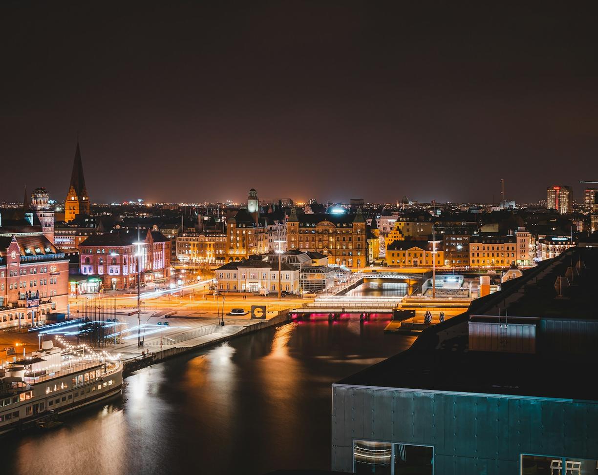 Szwecja. Ceny w Malmö 2026: Ile kosztuje kawa, obiad i bilet na pociąg do Kopenhagi?