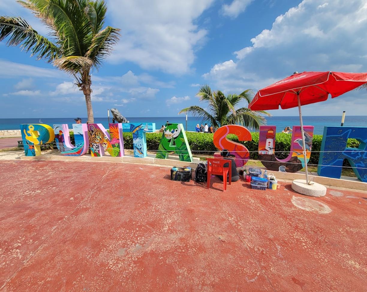 Isla Mujeres z dziećmi: Atrakcje dla rodzin na 'Wyspie Kobiet'