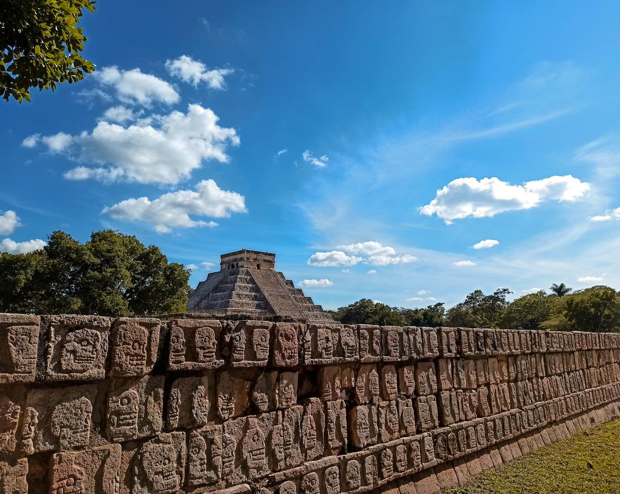 Meksyk. Ceny w Cancún 2025/26: Ile kosztuje wstęp do Chichen Itza, drink w klubie i tacos?