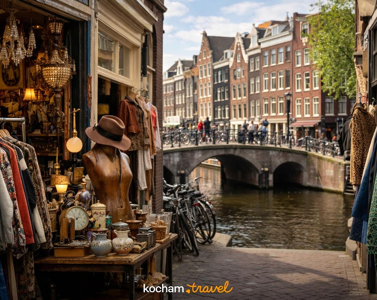Ilustracja do tematu: City break z Poznania: Amsterdam - gdzie szukać unikalnych antyków i ubrań vintage w stolicy Holandii