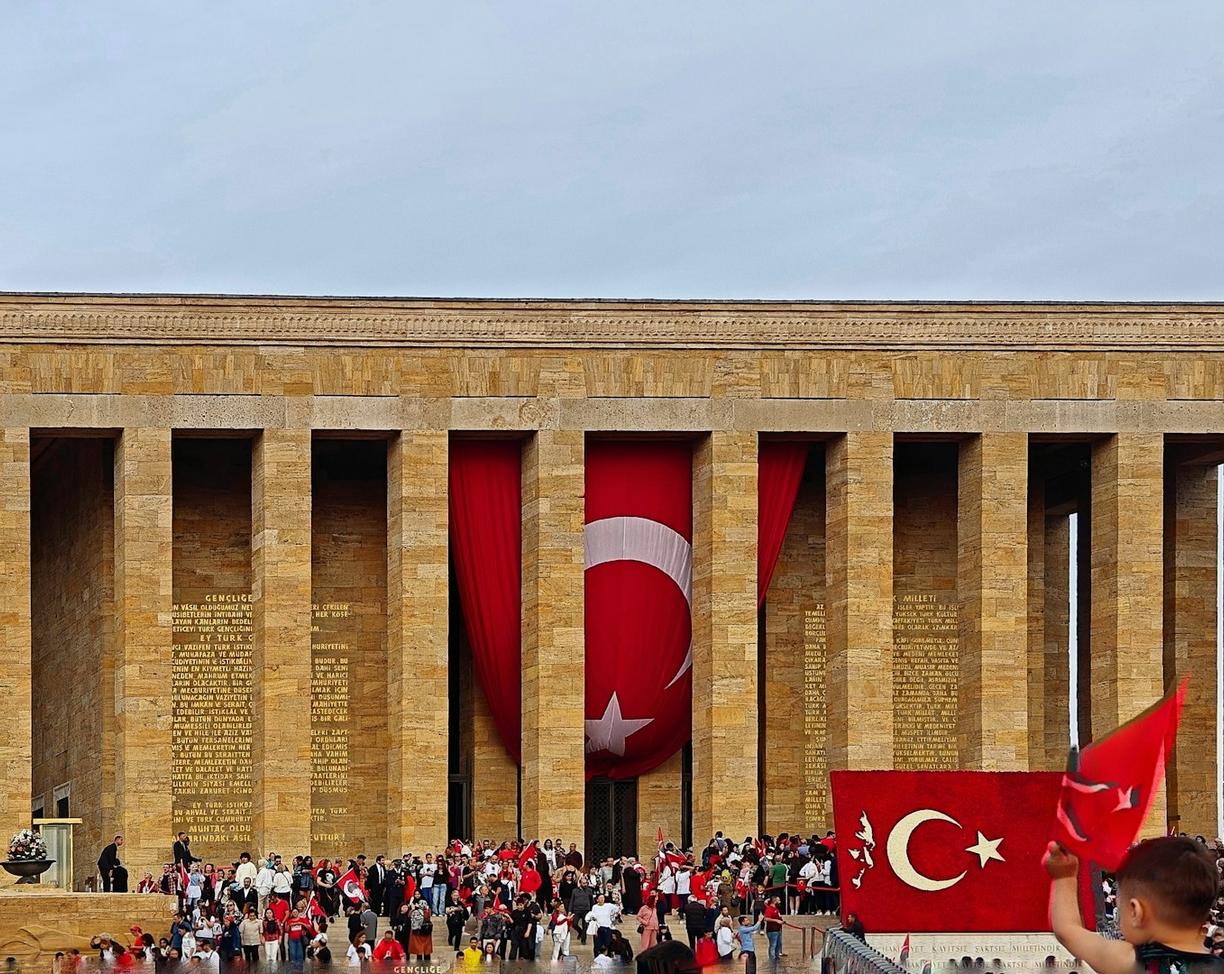 Turcja. Anıtkabir: Serce Ankary i hołd dla Atatürka – co warto wiedzieć przed wizytą?
