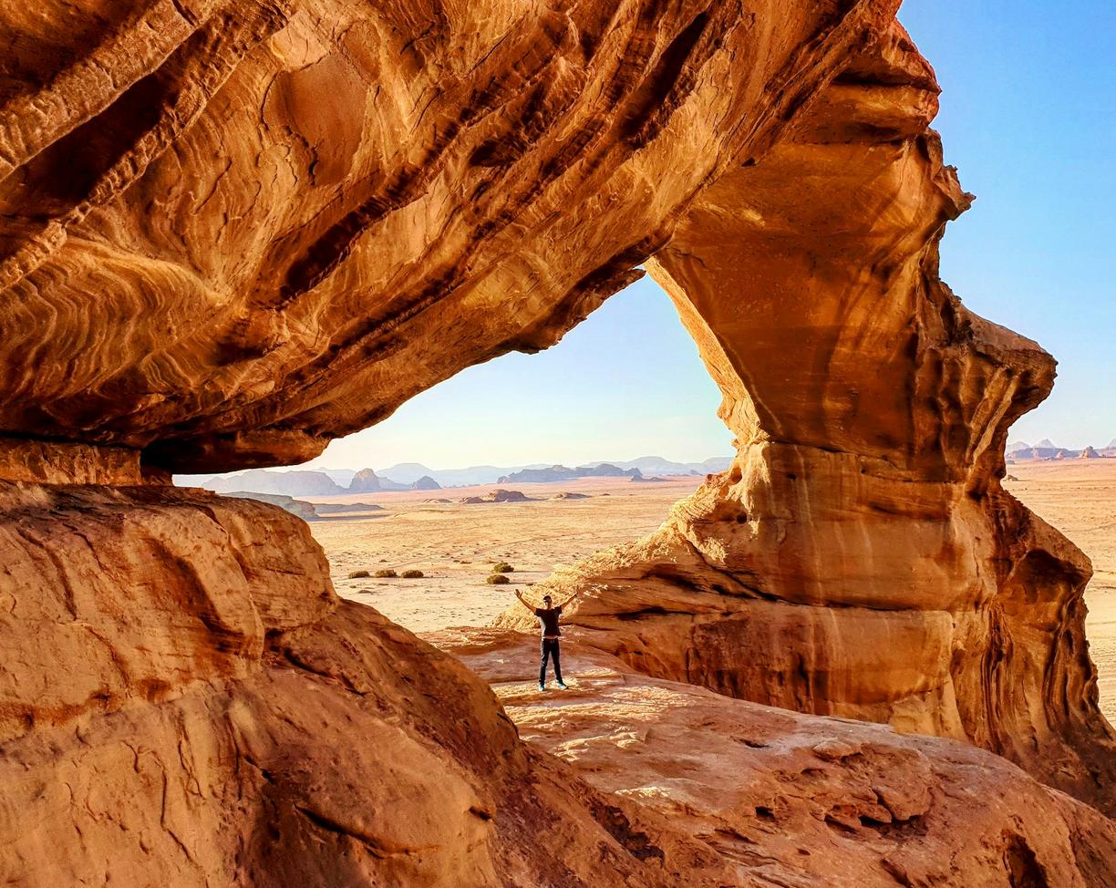 Wadi Rum: Gdzie pustynia spotyka gwiazdy – przewodnik po nocnym niebie
