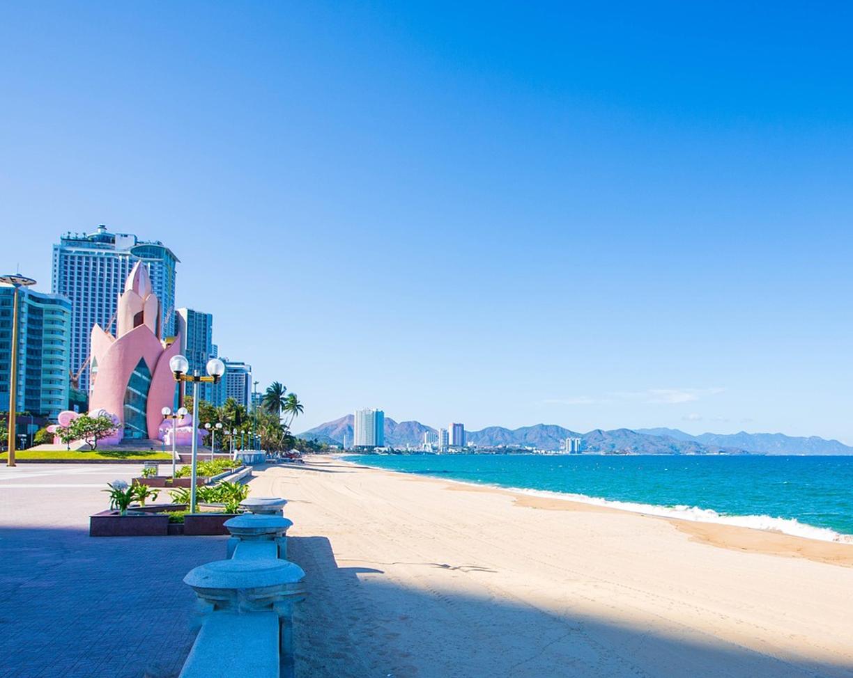 Nha Trang: jak dojechać i gdzie spać — przejrzysty plan?
