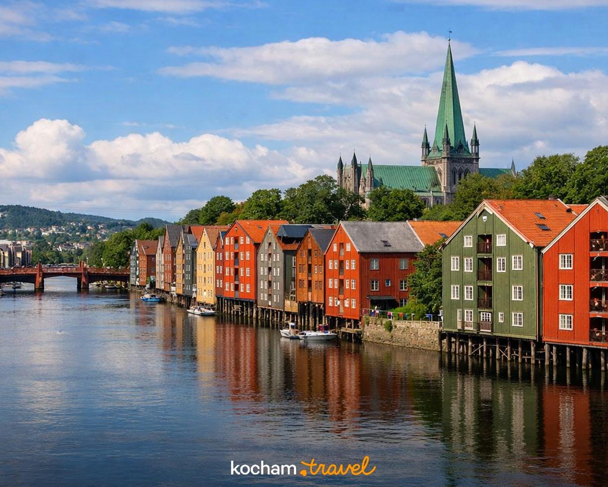 Ilustracja do tematu: Gotowy plan zwiedzania: Trondheim, Norwegia - 3 dni