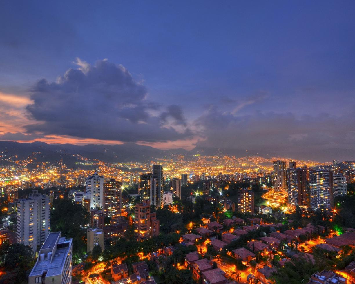 Kolumbia. Medellín z dziećmi: Park Explora, ogród botaniczny i inne atrakcje
