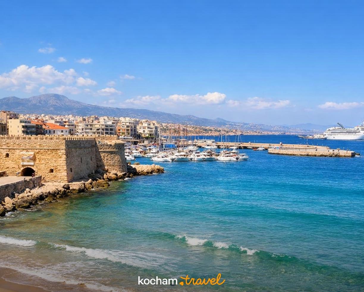 Ilustracja do tematu: Heraklion: 12 miejsc, które musisz zobaczyć