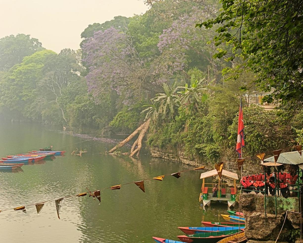 Jezioro Hoan Kiem: Gdzie odpocząć w sercu Hanoi?