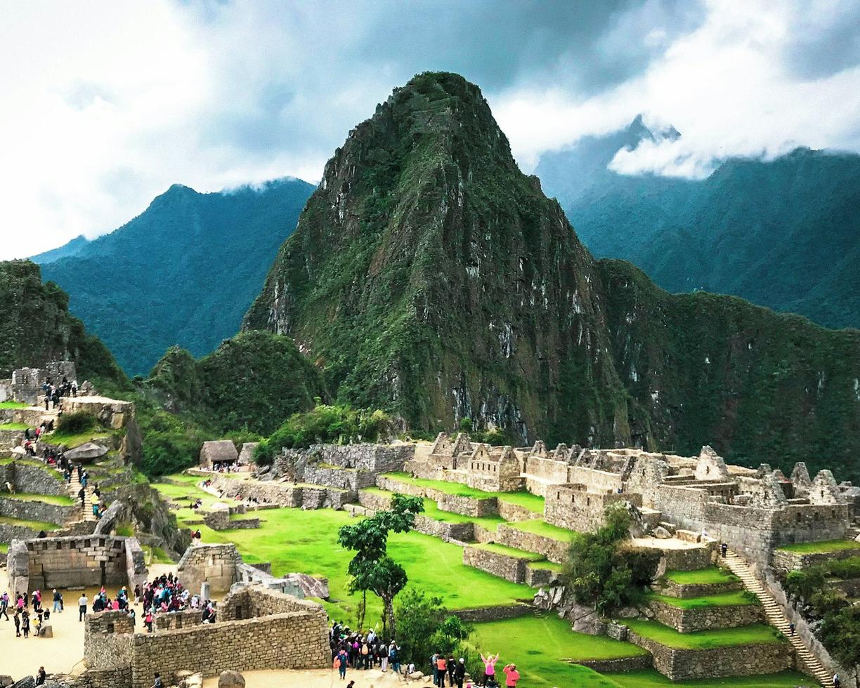 Peru. Machu Picchu bez tłumów: Najlepsze godziny i trasy, by poczuć magię Inków