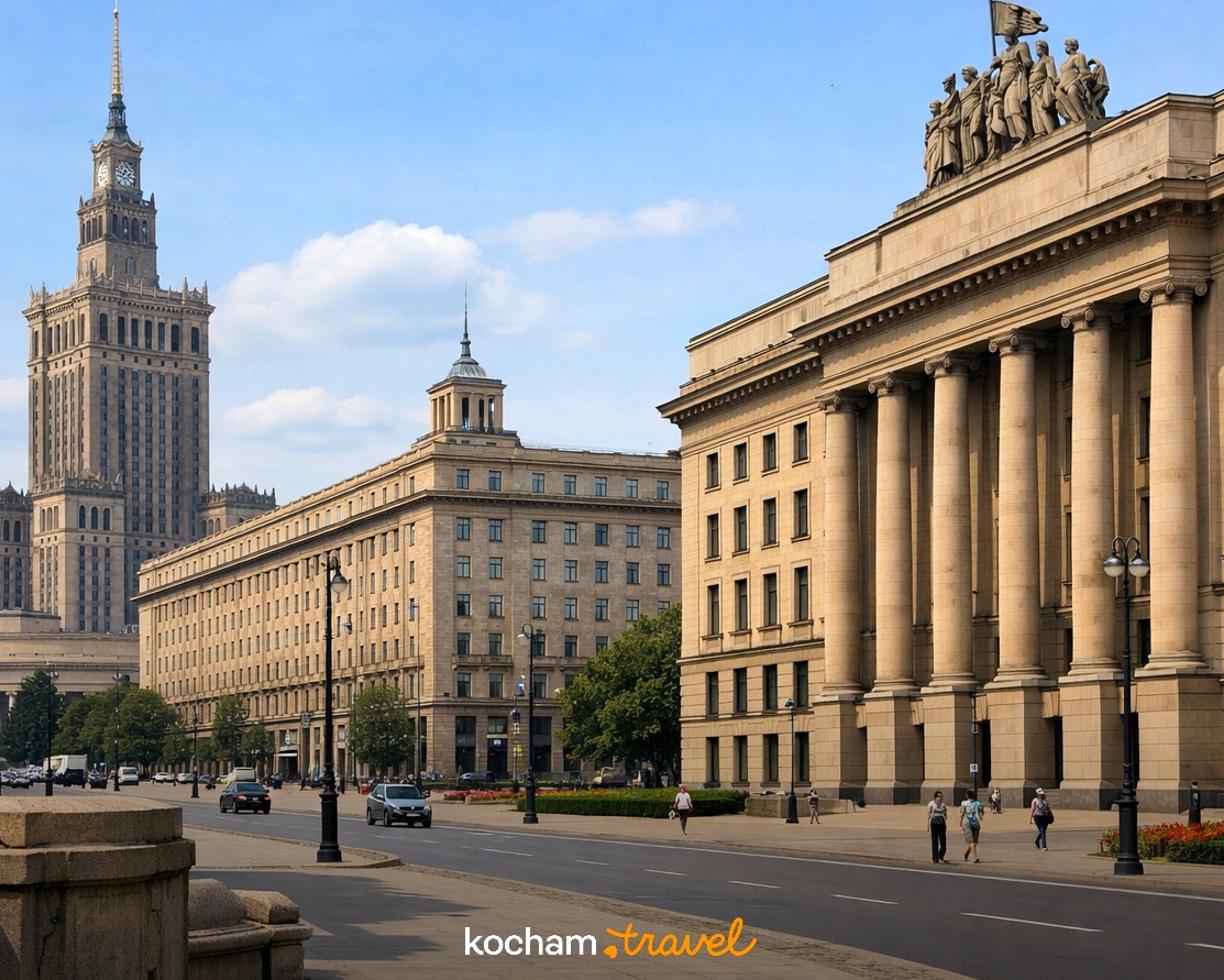 Ilustracja do tematu: Architektura socrealizmu w Warszawie: spacer śladami monumentalnych budowli Śródmieścia