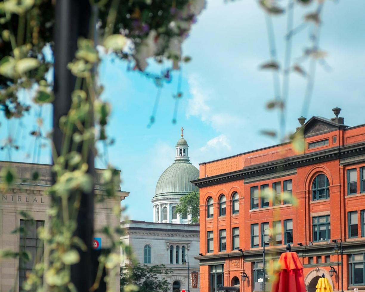 City Break w Kingston: Weekend w kulturalnym i muzycznym sercu Jamajki