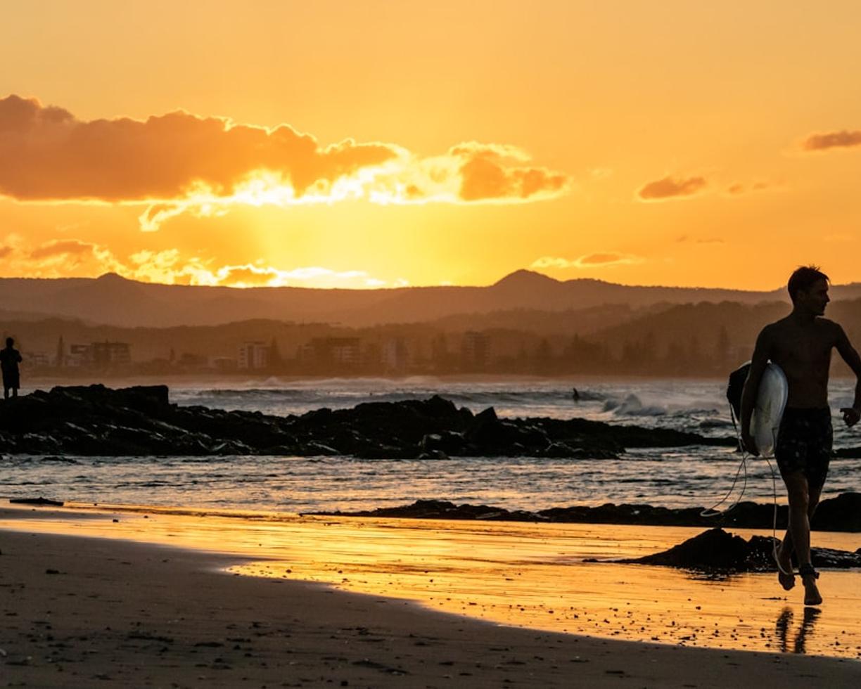 Zachód słońca na plaży Gold Coast