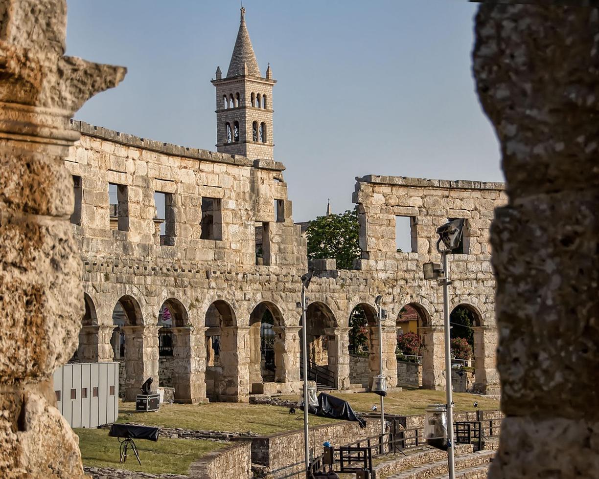 Pula: 12 miejsc, które musisz zobaczyć