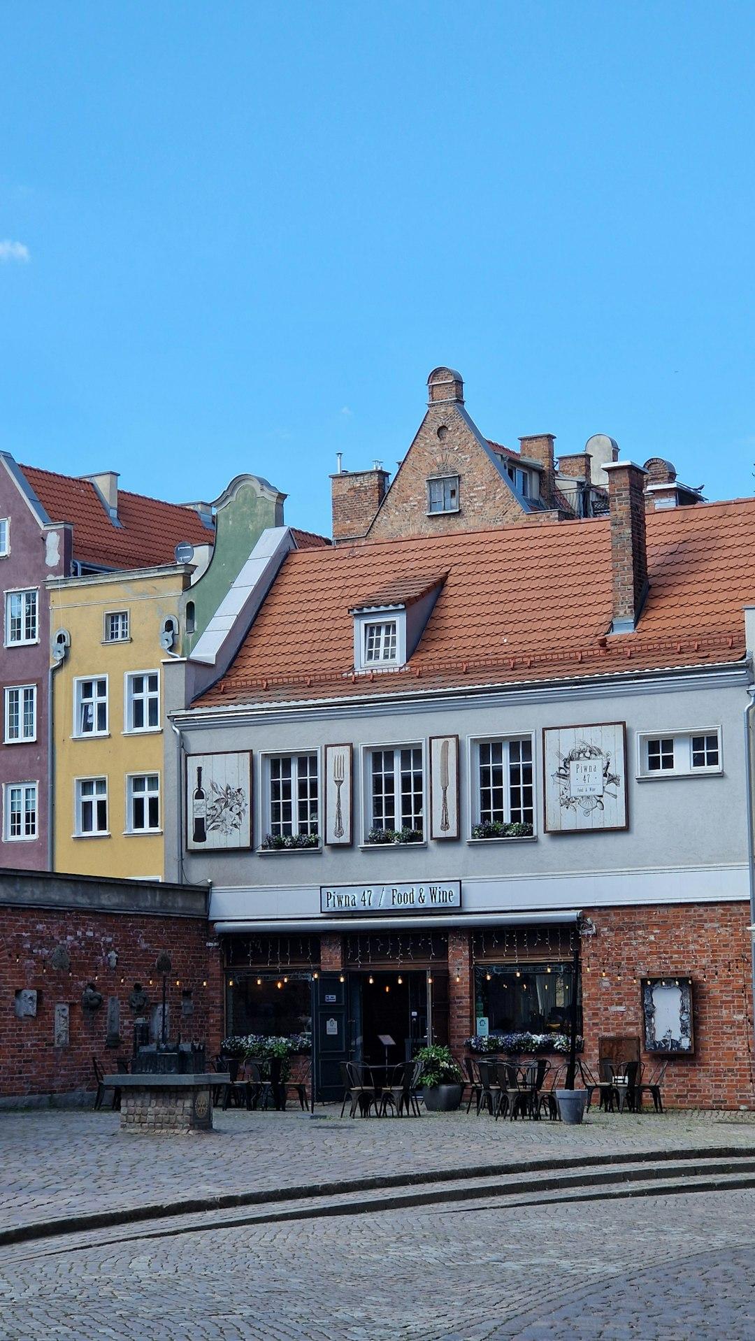 Piękne widoki na starówkę Gdańska