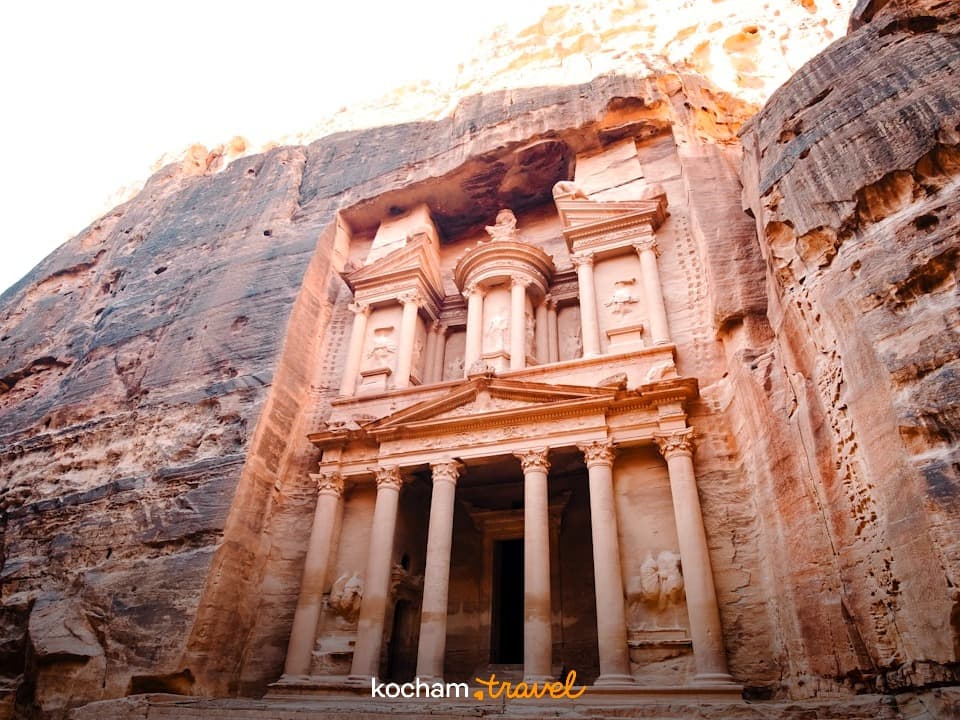 Skarbiec Al-Khazneh w Petrze, Jordania, starożytna budowla skalna