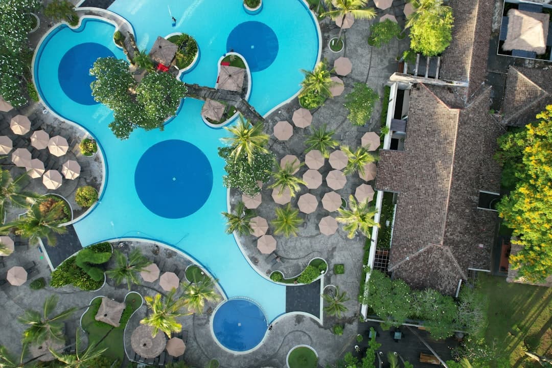 Luksusowy kurort w Nusa Dua na Bali z widokiem na morze