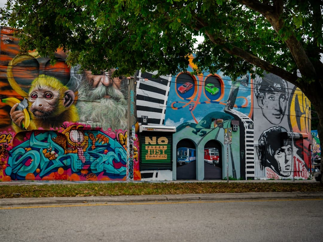 Kolorowe murale w Wynwood