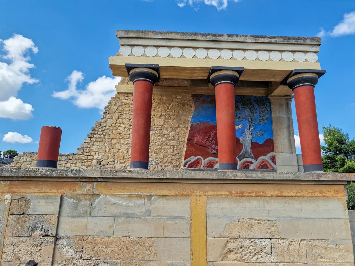 Grecja. Ceny w Heraklionie 2026: Ile kosztuje bilet do Knossos, obiad i transport?