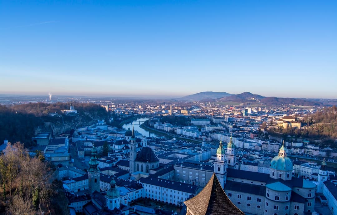 Gdzie odpocząć w Grazie? Wzgórze Schlossberg i brzegi rzeki Mury
