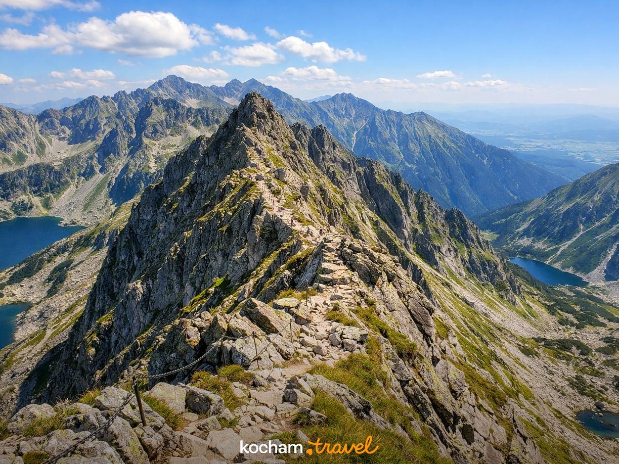 Czym jest Orla Perć? Historia i charakterystyka szlaku w Zakopane