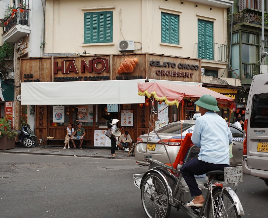Kulinarne rozkosze ulicznego jedzenia w Hanoi