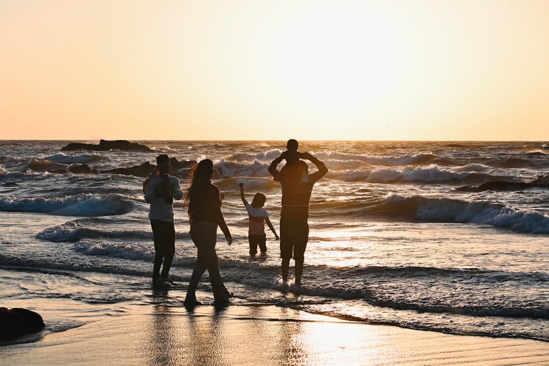 Rodzina na plaży w Kemer