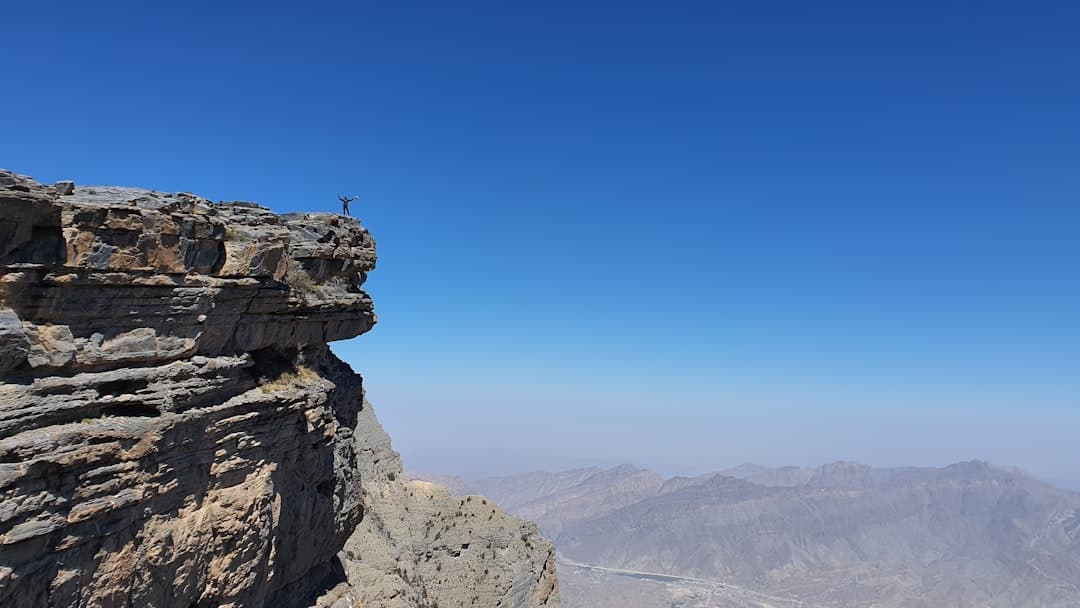 Droga w górach Jebel Shams w Omanie