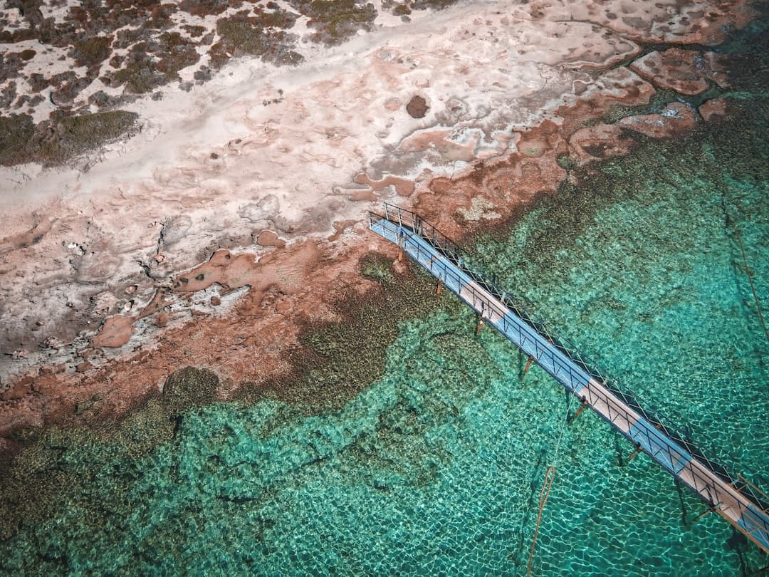 Jak dostać się na Bora Bora z Tahiti? Loty i praktyczne wskazówki