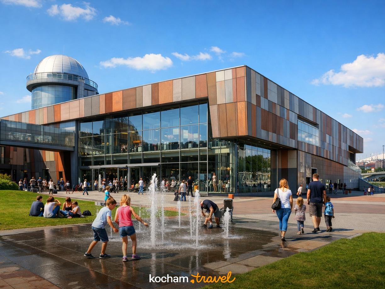 1. Centrum Nauki Kopernik – Odkryj Świat Nauki przez Zabawę w Warszawa
