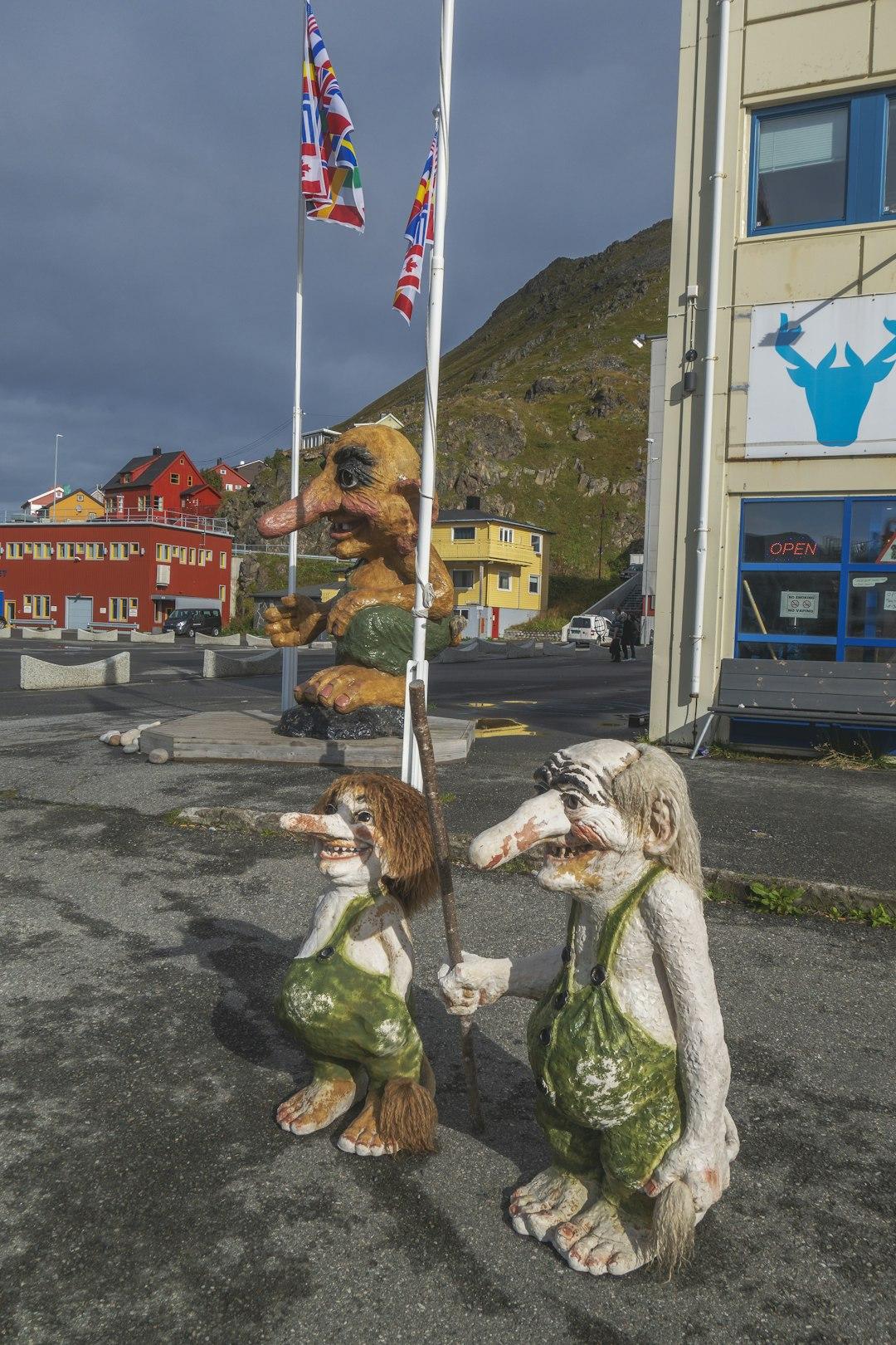 Lokalny norweski supermarket z świeżymi owocami morza