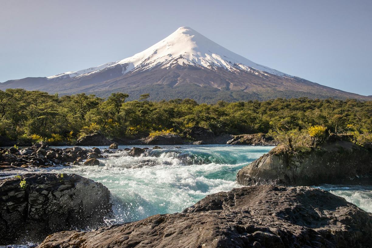 Chile. Wulkan Osorno z Puerto Varas: przewodnik po szlakach i punktach widokowych