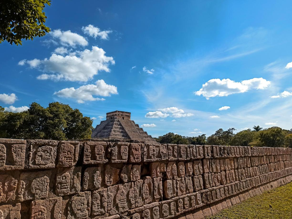 Meksyk. Ceny w Cancún 2025/26: Ile kosztuje wstęp do Chichen Itza, drink w klubie i tacos?