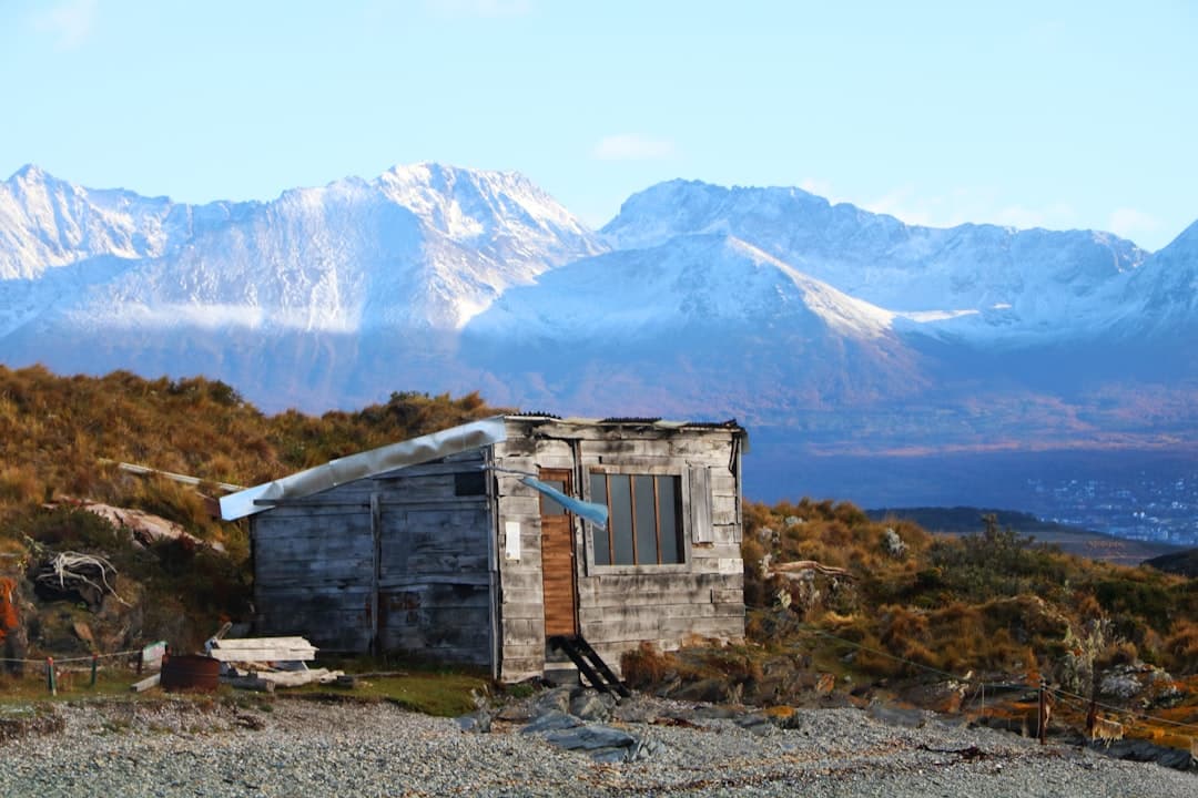 Stara chatka, góry, krajobraz, Patagonia, przyroda.