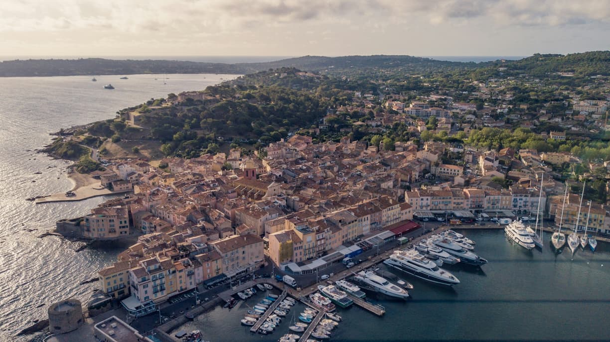 Widok na Cannes z Super Cannes