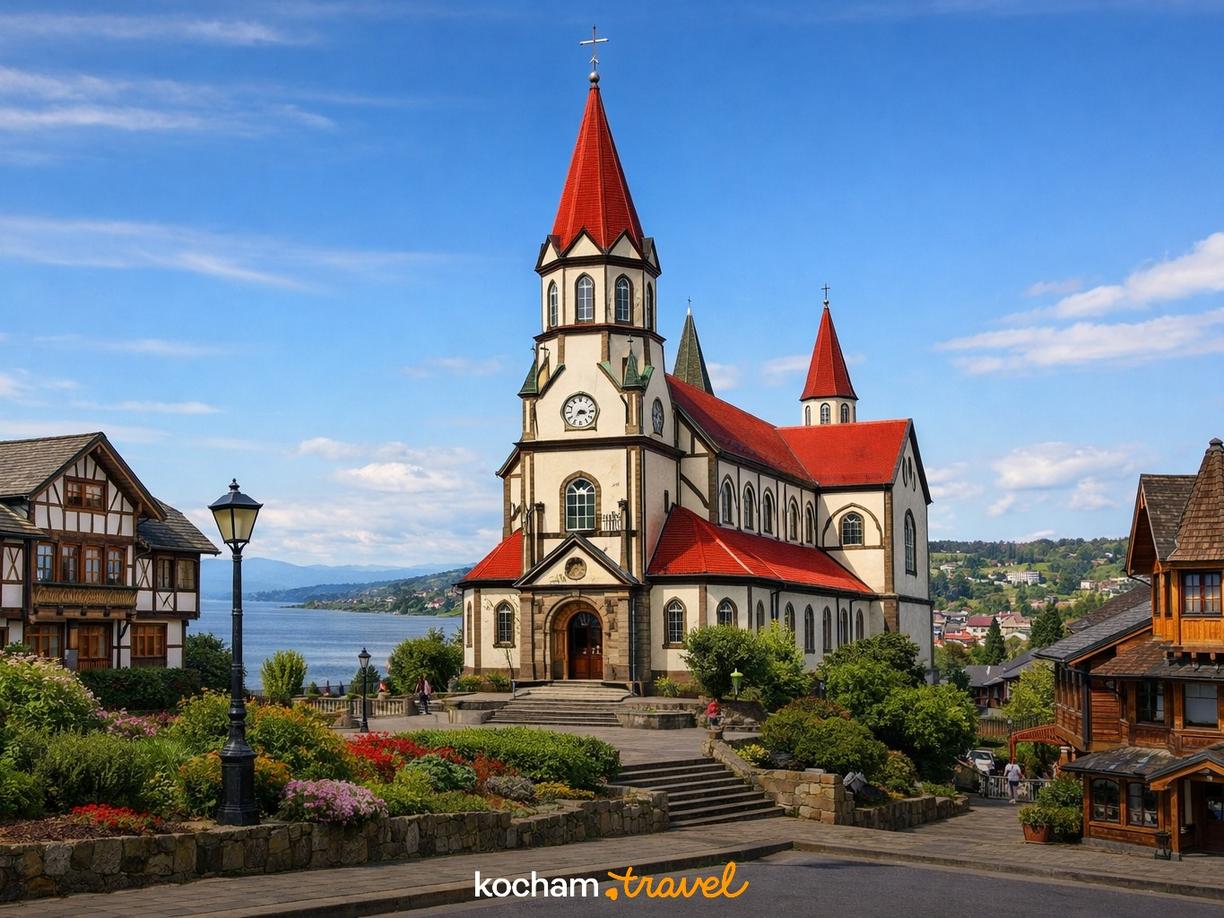 Architektoniczne Perły i Kulturalne Skarby Miasta w Puerto Varas