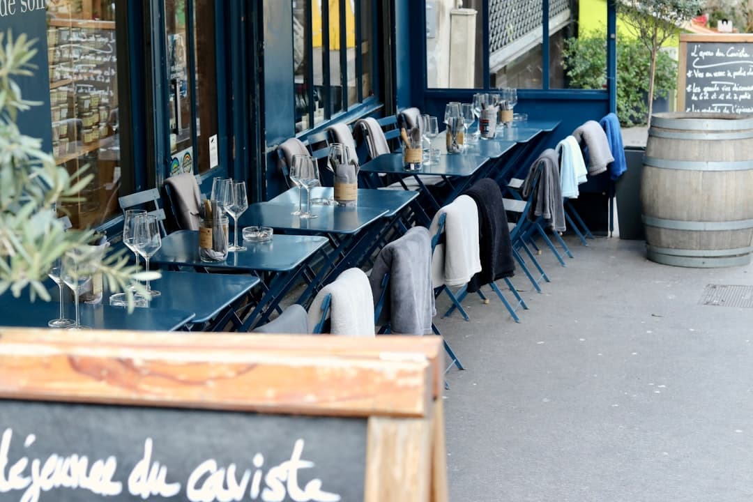 Luksusowy posiłek w restauracji w Bordeaux