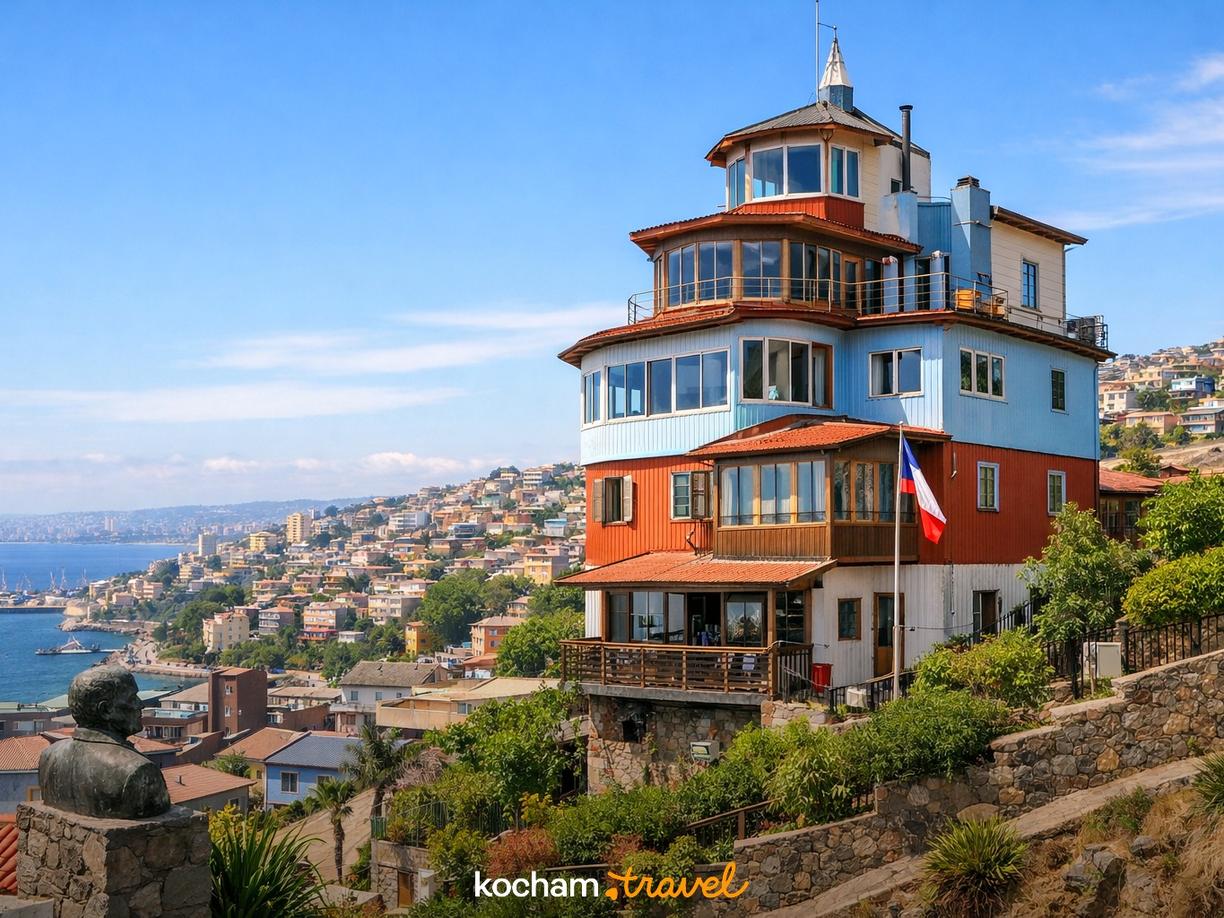 Śladami Pablo Nerudy: Wizyta w magicznym domu La Sebastiana w Valparaíso