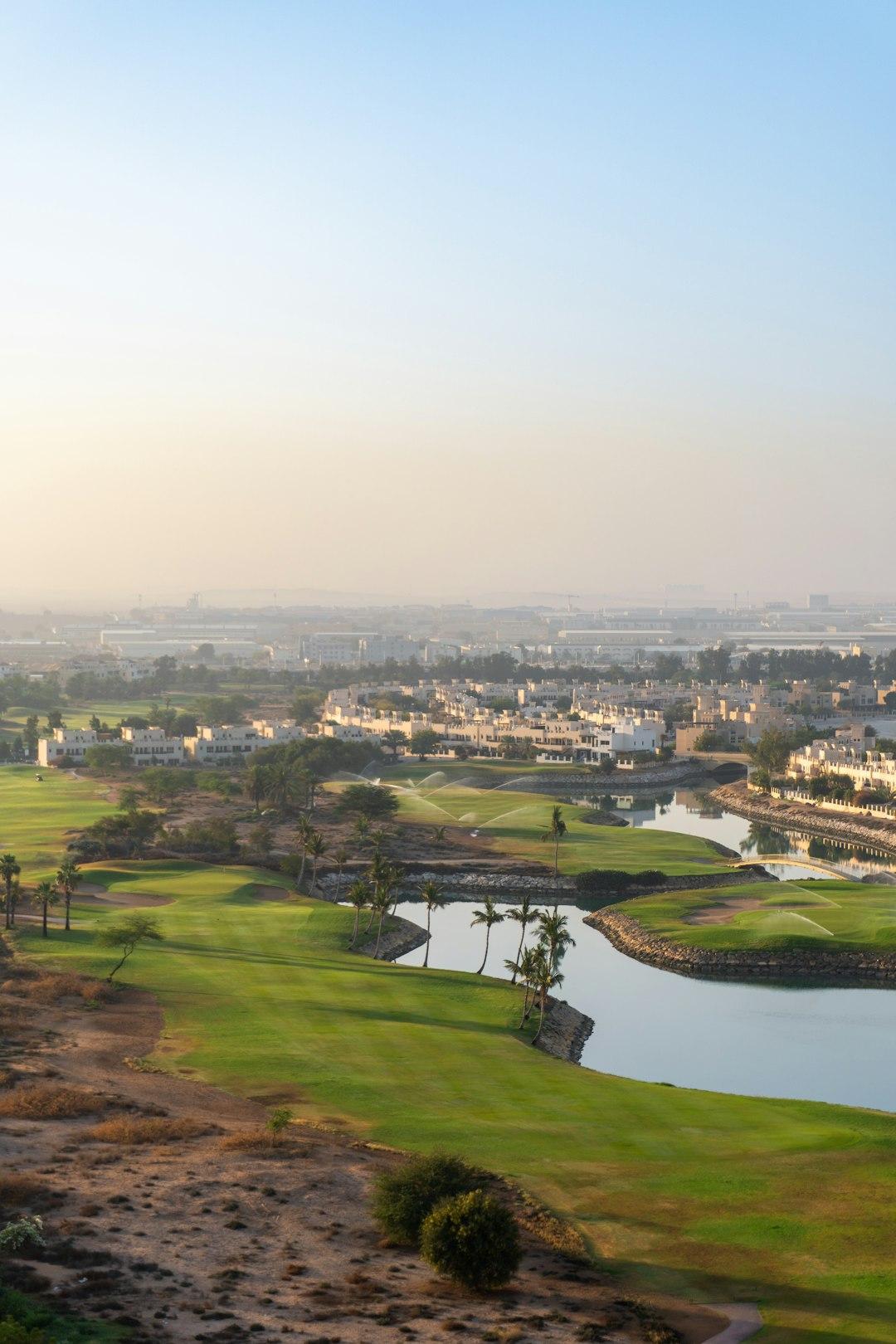 Pole golfowe w Abu Zabi