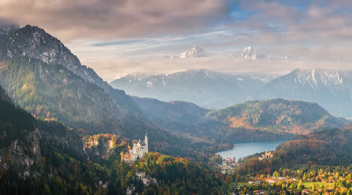 Alpsee_Neuschwanstein.jpg