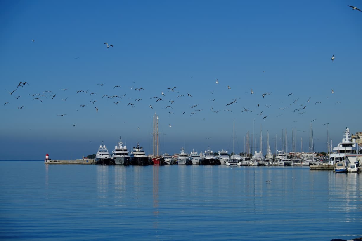 Zadar: jak dojechać i gdzie spać — przejrzysty plan?