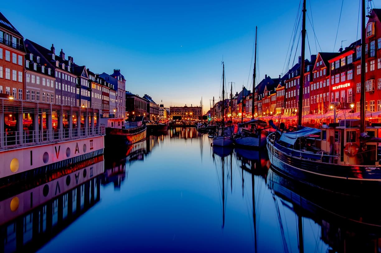 Widok na Nyhavn w Kopenhadze