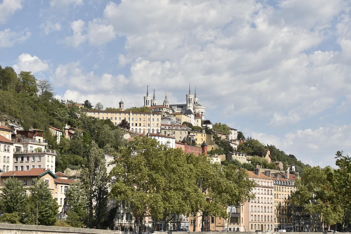 Stare Miasto (Vieux Lyon) - wąska uliczka